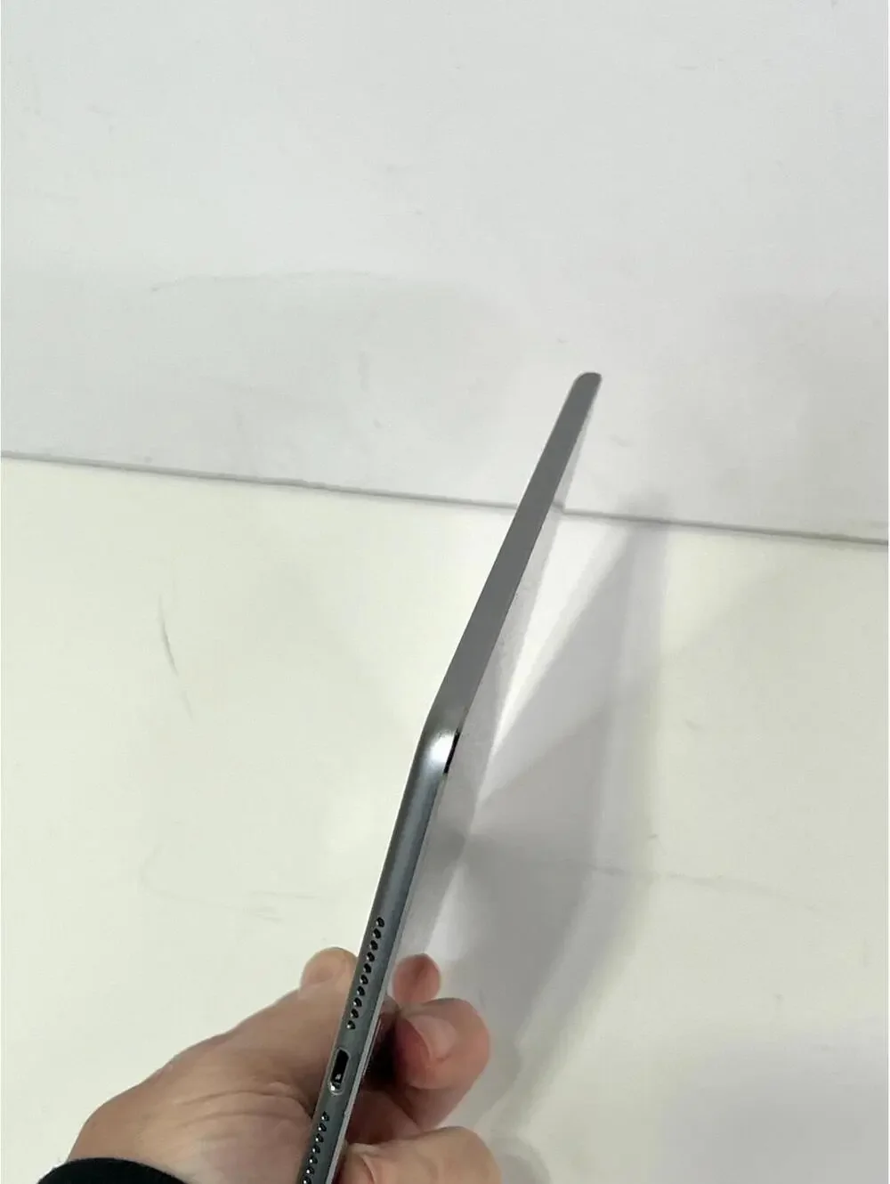 Apple iPad Mini 4 Tab 7.9